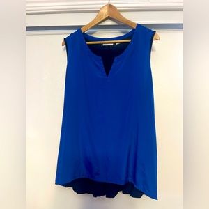 Sleeveless blue blouse, New York and company